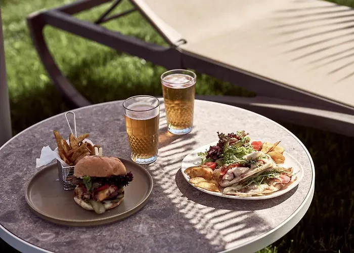 Windmill Bay Lägenhetshotell 4*