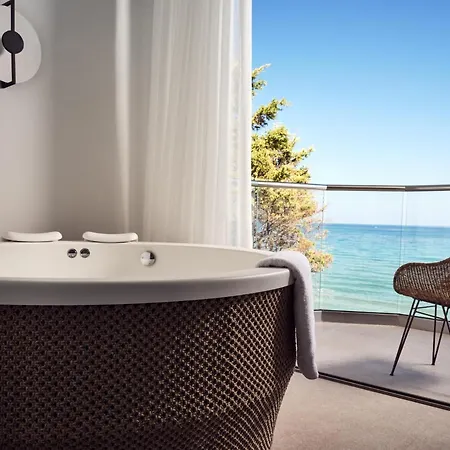 Windmill Bay Aparthotel