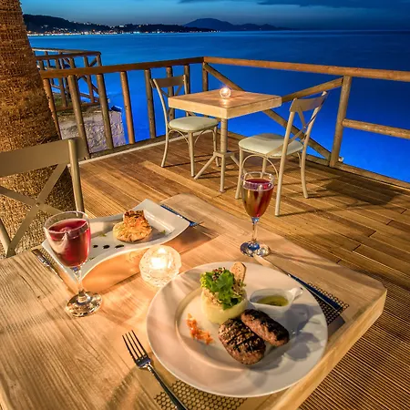 Windmill Bay Aparthotel 4*