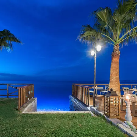 Windmill Bay Aparthotel 4*