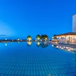 Windmill Bay Apartahotel 4*