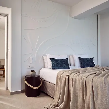 מלון דירות Windmill Bay 4*