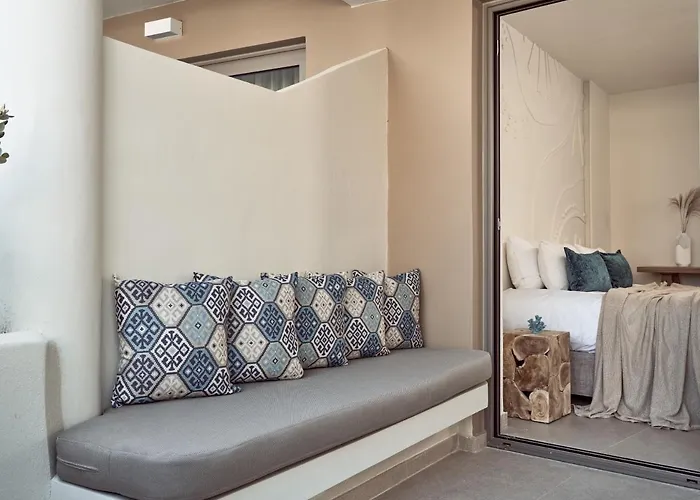 Windmill Bay Aparthotel 4*