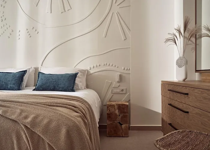 Windmill Bay Aparthotel 4*