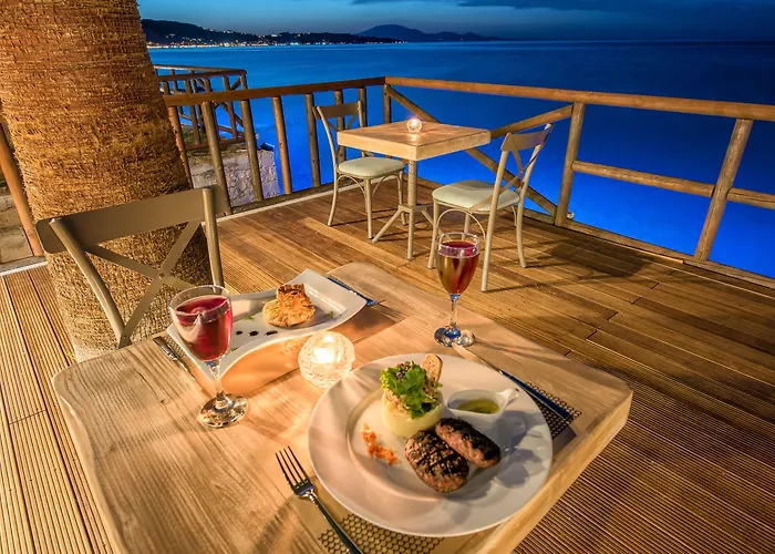 Windmill Bay Aparthotel 4*