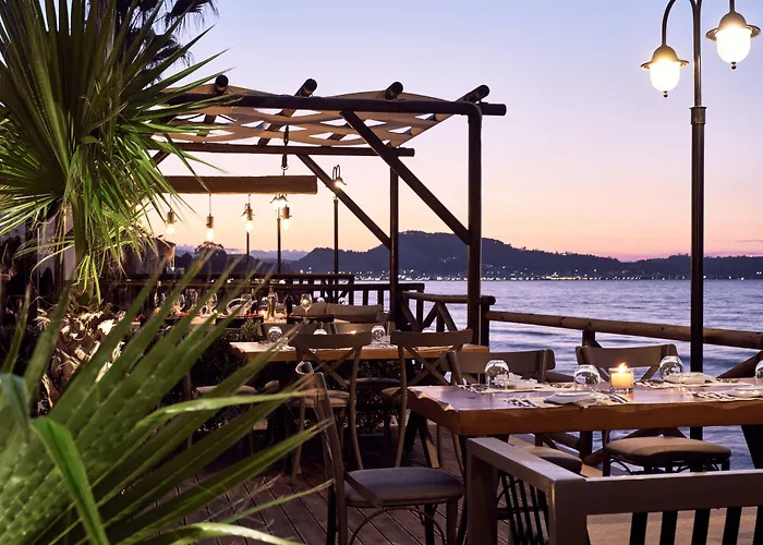 Aparthotel Windmill Bay 4*