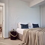 Aparthotel Windmill Bay 4*